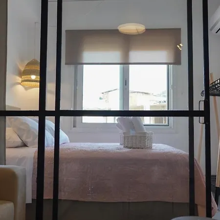 Apartment Jelinas Bright In The Centre Of