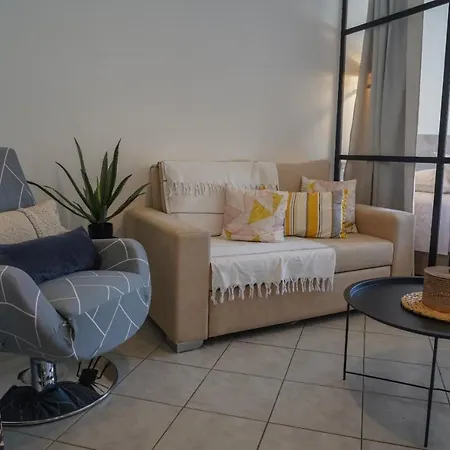 Jelinas Bright In The Centre Of Apartment