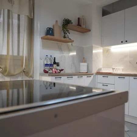 Apartment Jelinas Bright In The Centre Of *