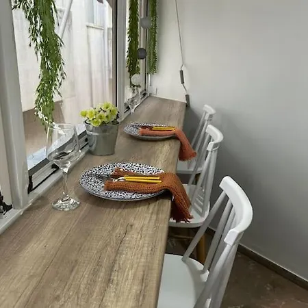 Jelinas Bright In The Centre Of شقة *